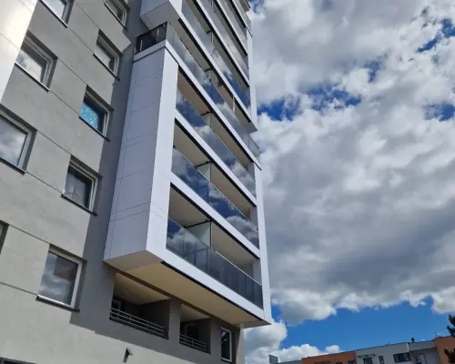 Wyższy standard, 2 pokoje, winda, piwnica, garaż