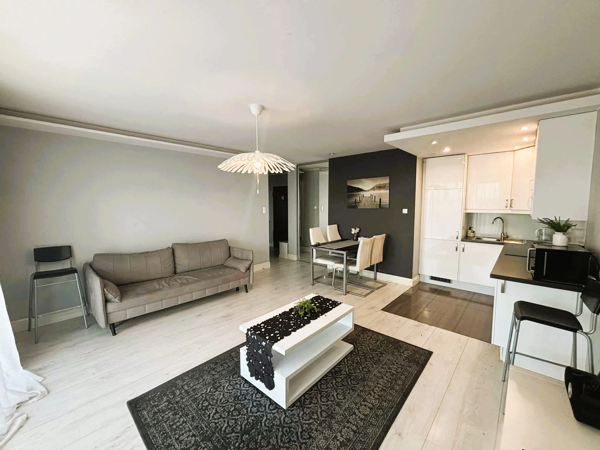 Apartamenty Branickiego, 3 pokoje. winda, garaż